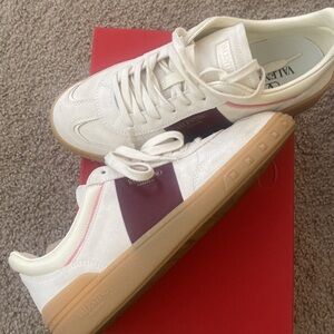 Used look at all  picture